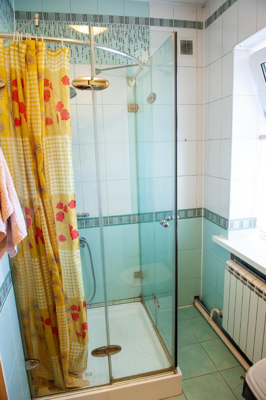 Hostel Astana Extérieur photo