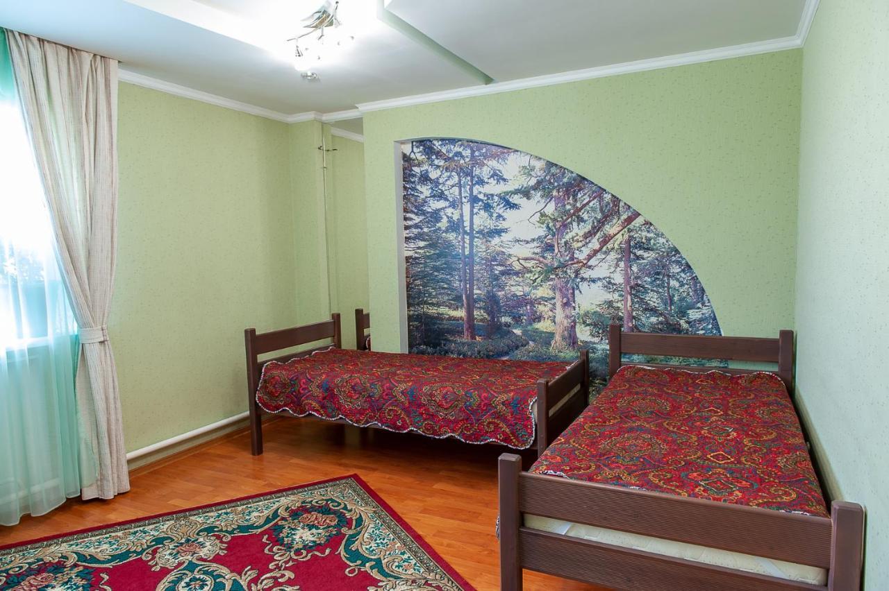 Hostel Astana Extérieur photo